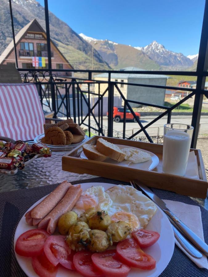 Hotel Elegant Kazbegi Luaran gambar