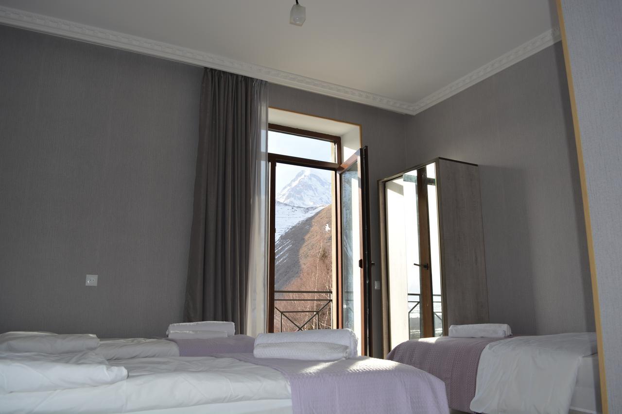 Hotel Elegant Kazbegi Luaran gambar